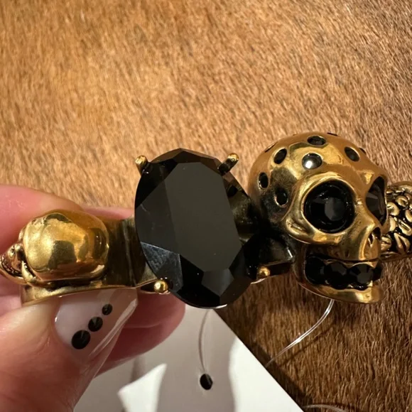 Alexander McQueen Knuckle Ring - Picture 3 of 8